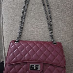 Elegant Quilted Pink Handbag